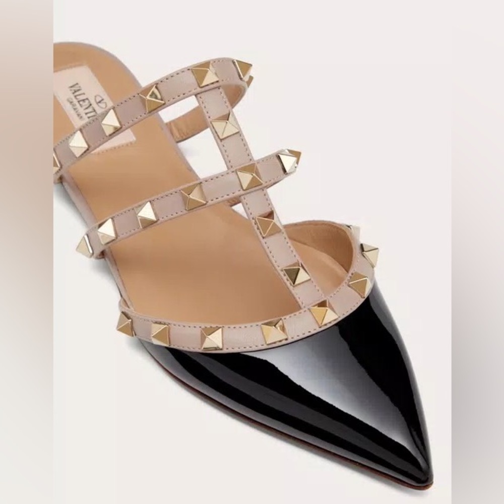 Valentino Garavani Black and Beige Rockstud Patent-leather Sandals